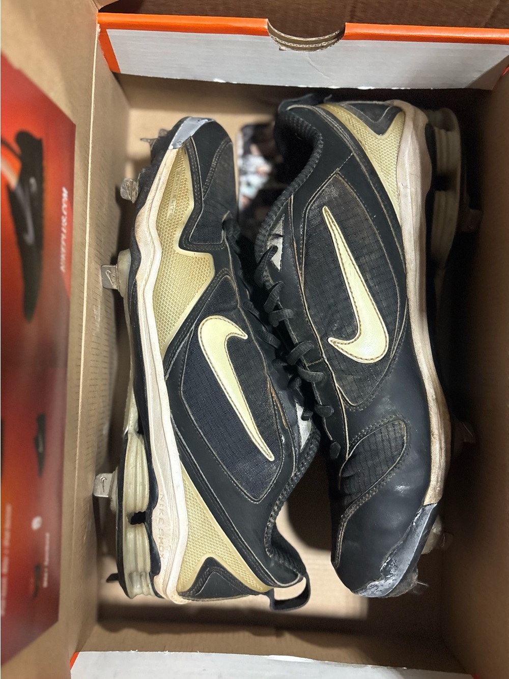 Nike Shox Metal Men's Black and White Athletic Baseball Soccer Cleats Size 11 - Picture 2 of 9